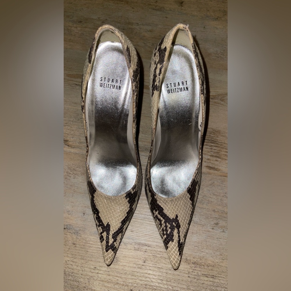Rare Stuart Weizmann python pumps - Picture 7 of 16